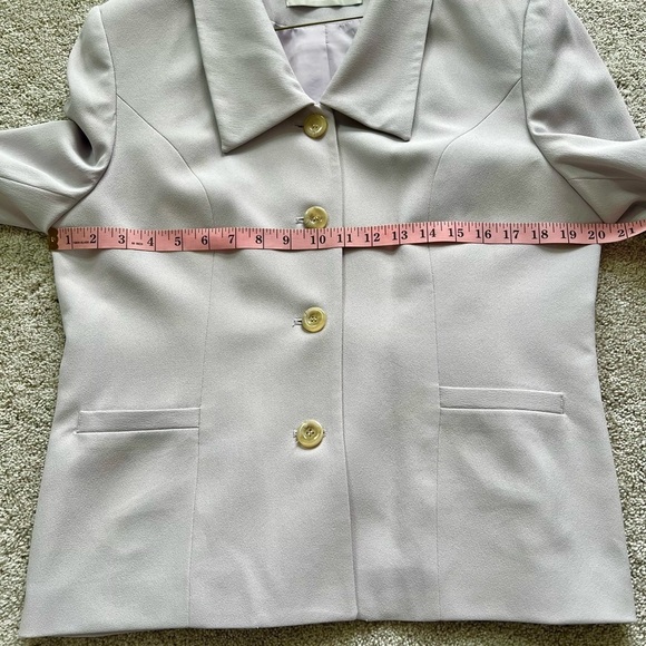 Elegant Lavender Women's Jacket with matching skirt. Amanda Smith Petites EUC - Picture 6 of 9